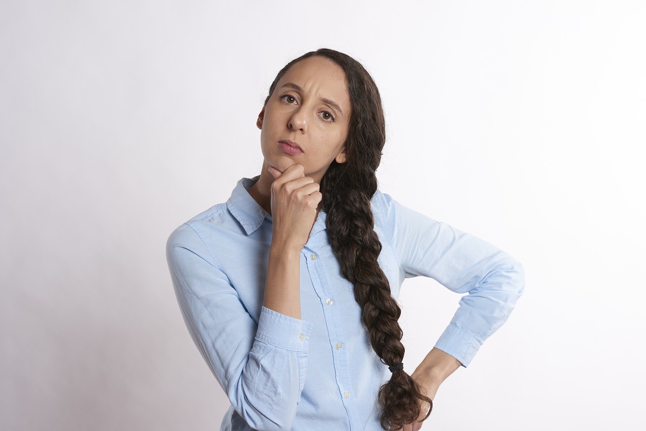 découvrez le scepticisme, une approche philosophique et critique qui interroge les croyances et les vérités établies. explorez son impact sur la science, la religion et la société, et apprenez à développer une pensée critique face aux idées reçues.