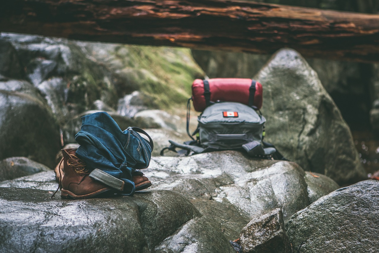 découvrez les meilleures randonnées à travers des paysages époustouflants. que vous soyez un randonneur novice ou un expert, trouvez des itinéraires adaptés à tous les niveaux et préparez-vous à explorer la nature comme jamais auparavant.